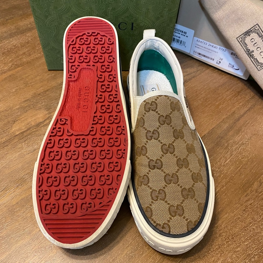 Gucci Beige and Red Slip-On Sneakers - Picture 4 of 11